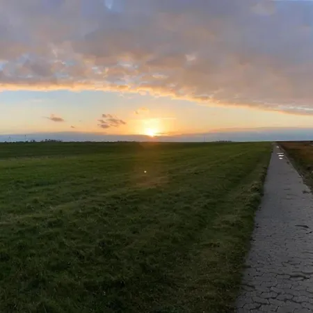 Doppelhaushaelfte In 펜션 도누메시어