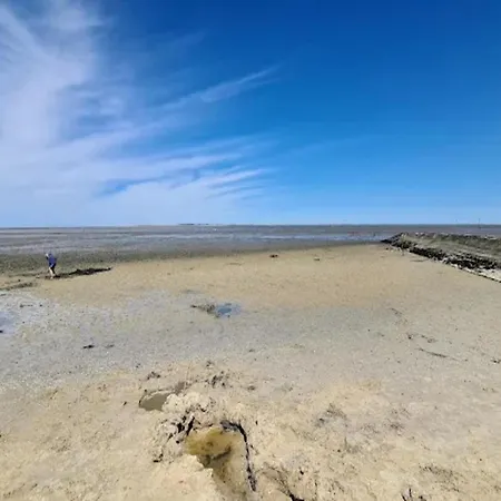 Doppelhaushaelfte In 펜션