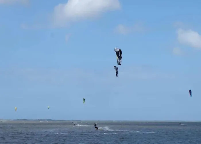 Casa de Férias Doppelhaushaelfte In