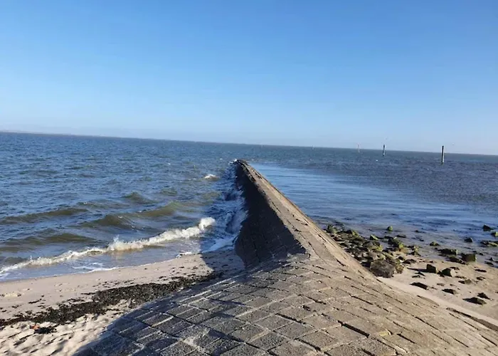 Doppelhaushaelfte In Dornumersiel