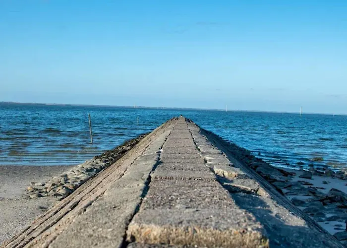 Casa de Férias Doppelhaushaelfte In